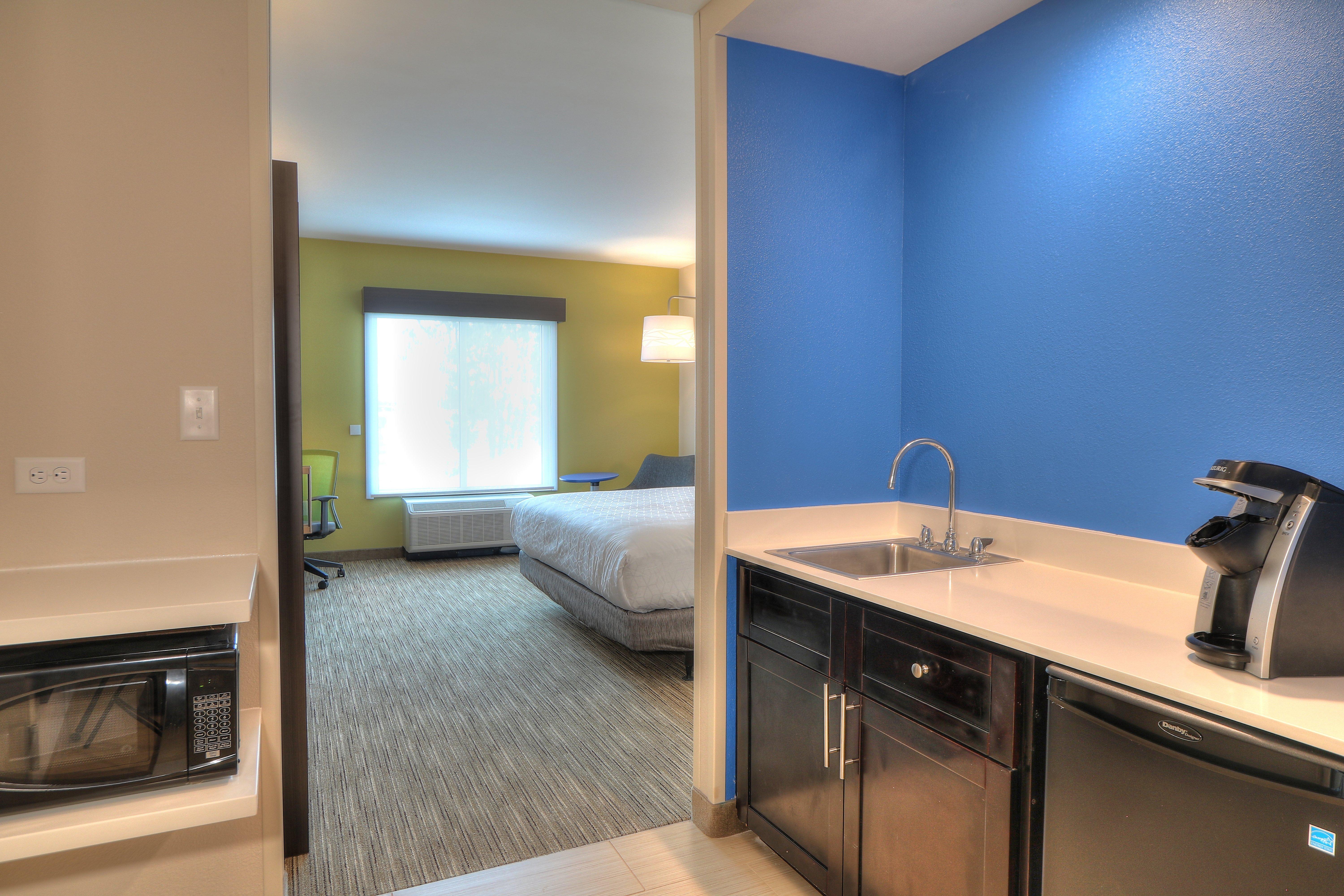 Holiday Inn Express Hotel & Suites Mobile Saraland By Ihg Exterior photo